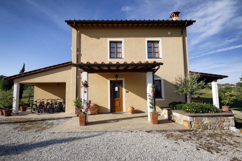 Agriturismo Ai Linchi Lucca Bagian luar foto