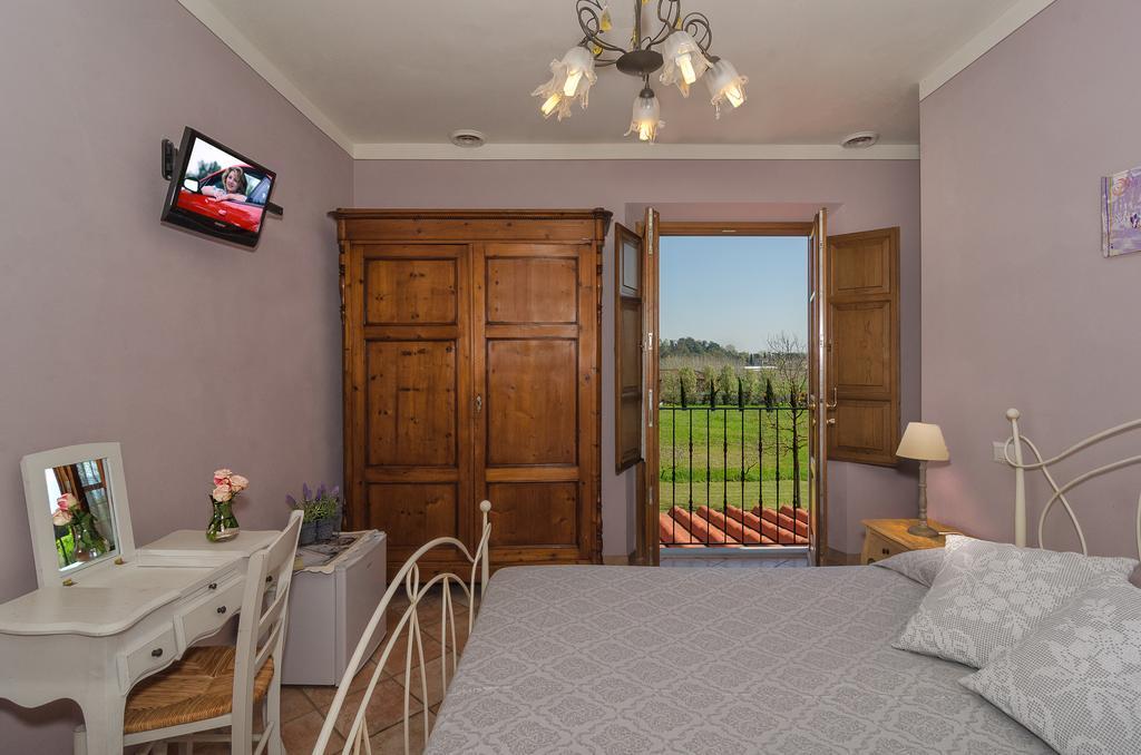 Agriturismo Ai Linchi Lucca Bagian luar foto