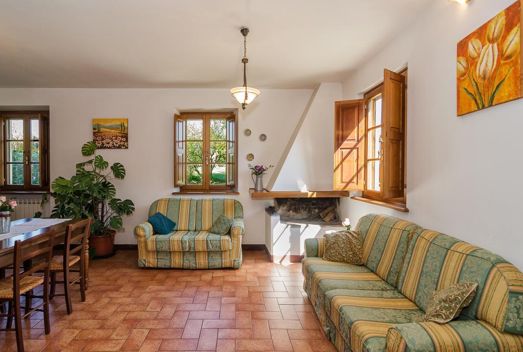 Agriturismo Ai Linchi Lucca Bagian luar foto